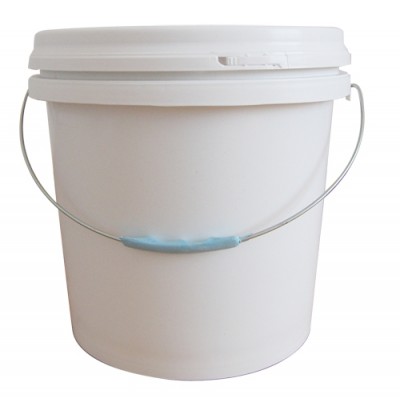 20 liter plastic bucket/pail with lids